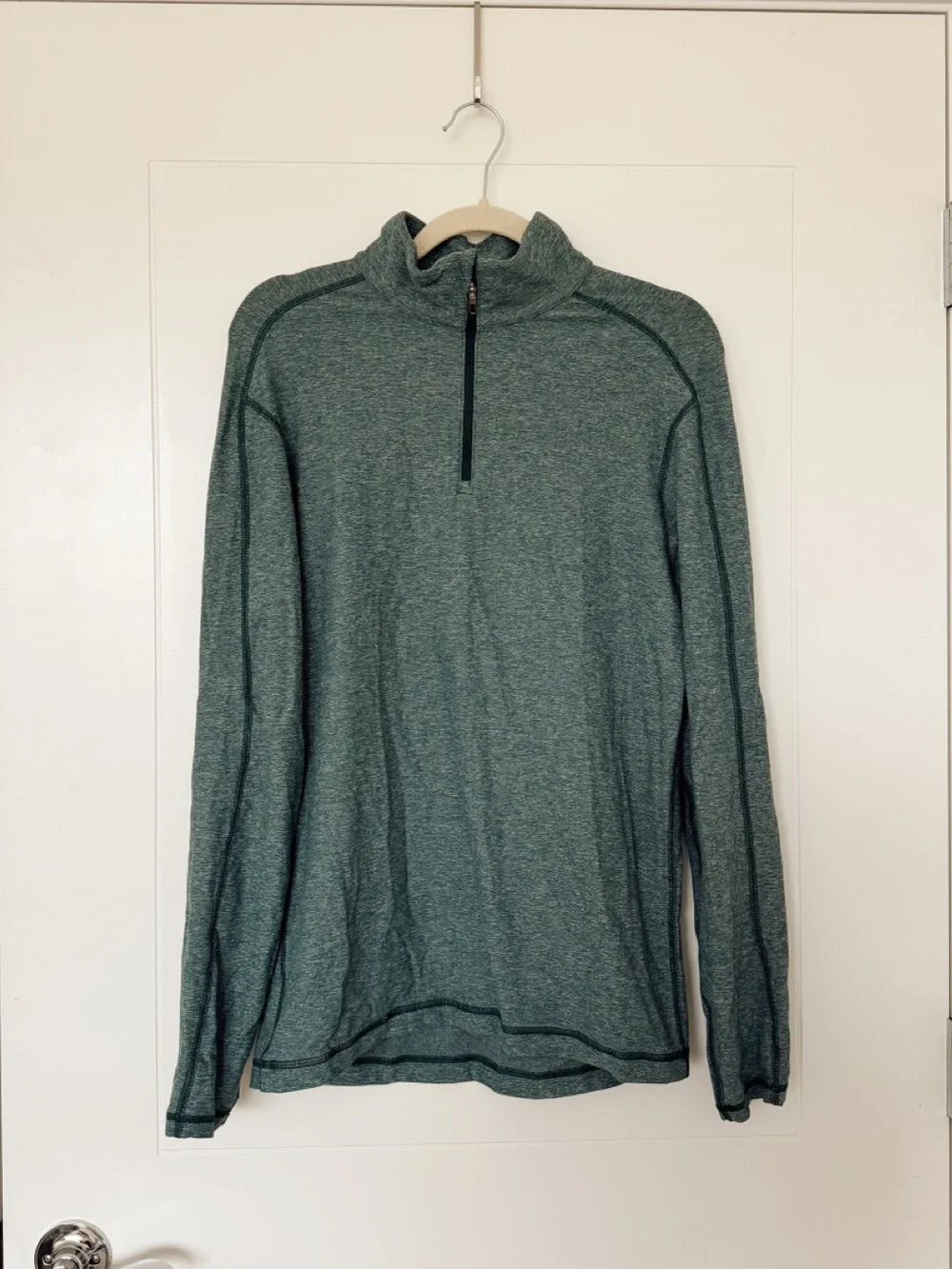 Lululemon Men's Heather Green Quarter-Zip Pullover